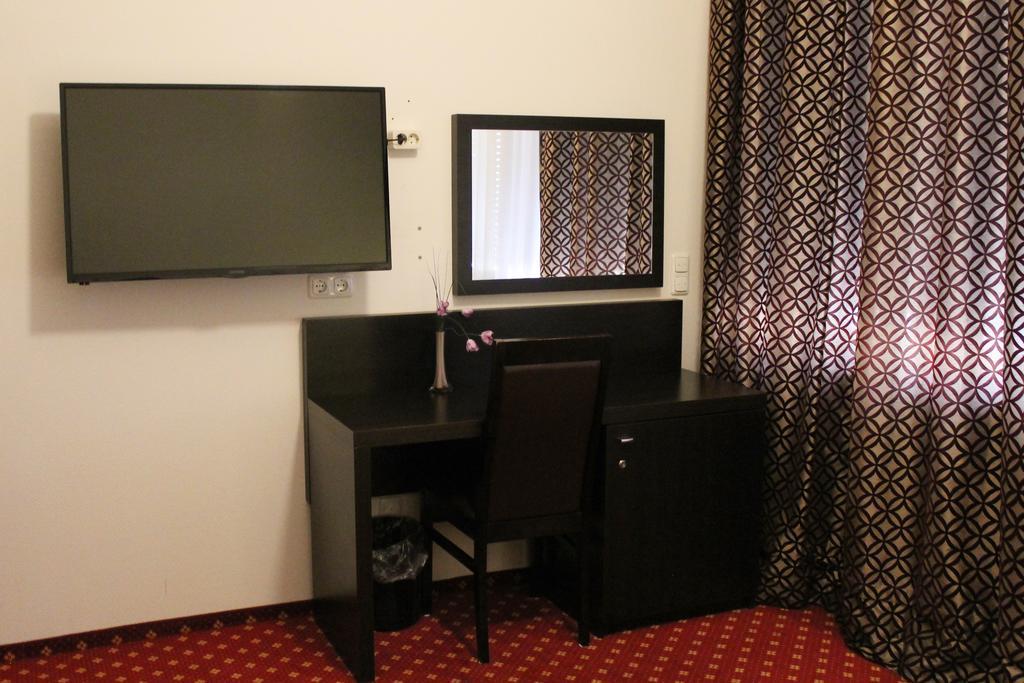 Aariana Hotel Offenbach am Main ภายนอก รูปภาพ