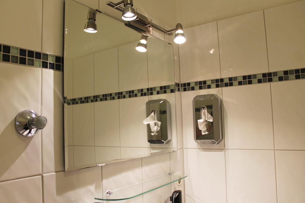 Aariana Hotel Offenbach am Main ภายนอก รูปภาพ