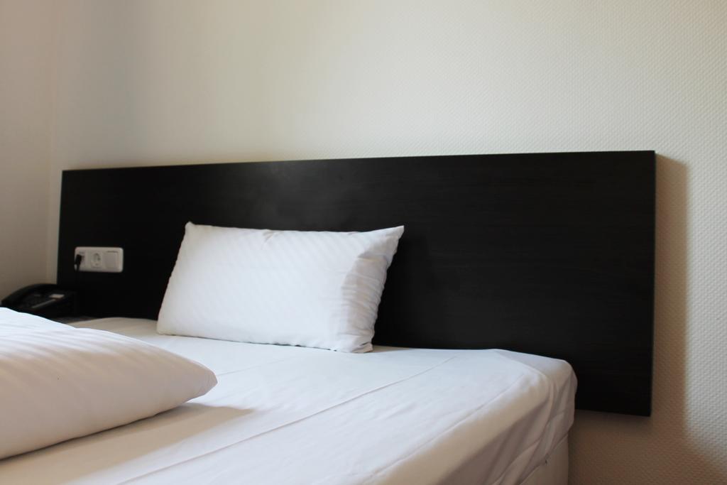 Aariana Hotel Offenbach am Main ภายนอก รูปภาพ